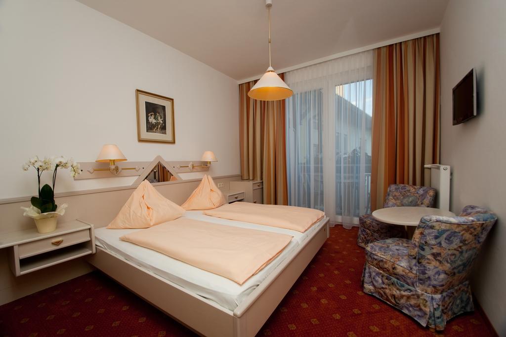 Pension & Apartments Ertl Seeboden Kamer foto